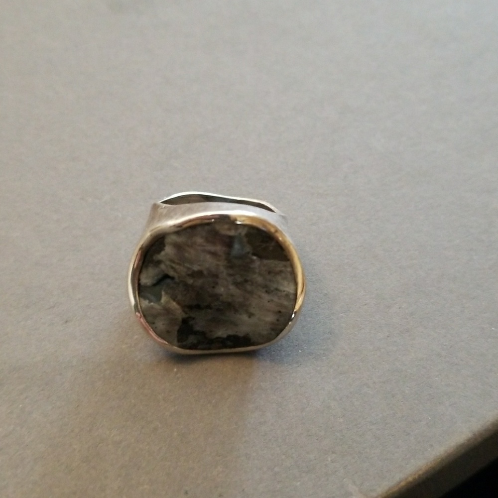 Silpada ring size 6